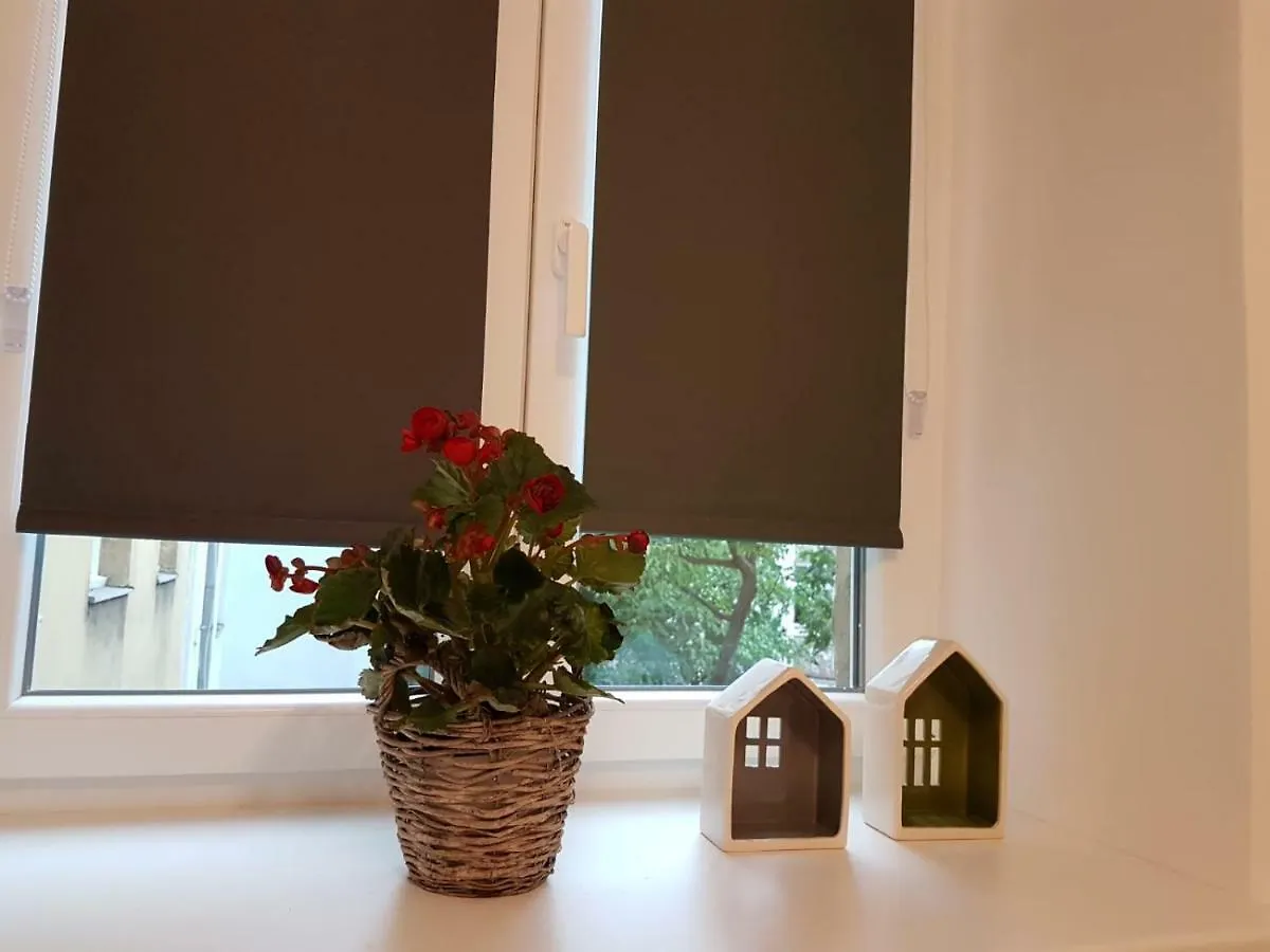 Excellent 2 Bed Apartment 12 Mins From Center Wien